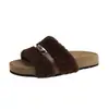 Nuevas pantuflas de algodón cómodas con forro de felpa para otoño e invierno 2026, suela gruesa, elegantes pantuflas gigantes peludas estilo Birkenstock para usar en exteriores