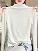 Camiseta de Manga Larga con Cuello Medio Alto para Mujer, Capa Base Suave y Cálida de Algodón de Bambú, Ajuste Ligeramente Holgado, Estilo para el Trabajo, Otoño