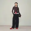 Temporada de Renovação da Moda de InvernoCamiseta Feminina de Manga Longa 26 Novo Estilo de Inverno Gola Redonda Color Block Tricô Falso de Duas Peças