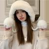 Gorra Lei Feng con correa de bola colgante de felpa gruesa con costuras de estilo coreano para mujer, cálida, combinable con todo, para otoño e invierno, con protección para las orejas pequeña, a la moda