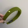 Diadema Ancha de Color Sólido de Lana con Etiqueta Dorada para Mujer, Diadema Superior Craneal que Aumenta la Altura, Pasador de Cabello de Temperamento de Gama Alta, Accesorio para el Cabello Estilo Coreano