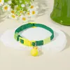Collares nuevos para mascotas transfronterizos para gatos, perros y perros pequeños a medianos, lindos collares con estampado de huella de pata y campana, collares para gatos al por mayor