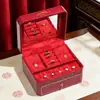 Patrón de Cocodrilo Rojo Herrajes de Tres Dorados Caja de Joyería Pulsera Anillo Pendientes Dote de Boda Estilo Chino Caja de Regalo de Almacenamiento