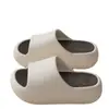 Pantuflas gruesas con plataforma para mujer que aumentan la altura, modelo nuevo 2026, antideslizantes para el hogar, cómodas para caminar, versátiles para mujeres bajitas, adecuadas para usar en exteriores