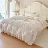 Juego de ropa de cama de cuatro piezas estilo princesa de algodón puro con faldón de cama, todo algodón, apto para todas las estaciones, colcha con estampado floral, funda de edredón, ropa de cama