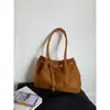 Nuevo Bolso de Felpa y Gamuza de Gran Capacidad Otoño/Invierno 2026 Bolso de Hombro Único de Moda para el Trabajo Bolso de Mano para Mujer Bolso Boston