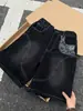 Pantalones cortos de mezclilla cropped estilo americano para hombre, shorts casuales de verano elegantes de alta gama, pantalones deportivos rectos de moda