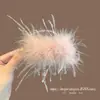 Estilo Deseo Puro Pasador de Pelo con Borla de Plumas Accesorios para el Cabello de Mujer Pasador Peludo Pinza de Pato para Cabello Semirrecogido Pasador Lateral para la Frente Súper Hada