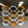 Vitrina de Panal Combinación Irregular Soporte Creativo para Exhibición de Bolsas de Zapatos Colocación Madera Pintura para Hornear Estante de Almacenamiento Hexagonal
