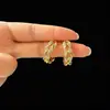 Pendientes de Aro Trenzados de Alta Gama con Diseño de Diamantes de Lujo Ligero Estilo Francés, Versátiles para el Uso Diario y para Ir al Trabajo