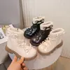 Botas de Cano Curto Martin para Meninas Sapatos de Algodão de Duas Camadas Infantis Novo Estilo Outono/Inverno 2026 Botas de Neve com Lã Botinhas de Couro Princesa