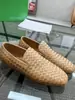 Zapatos Nuevos Europeos para Pareja Moda Casual Mocasines Tejidos Transpirables Resistentes al Olor Versátiles Cómodos Zapatos Unisex