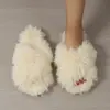 Pantuflas Largas de Peluche Estilo Hada para Mujer Ropa Exterior Otoño Nuevo Peluche Habitación con Aire Acondicionado Perezoso Cruzadas de Una Tira Pantuflas de Algodón