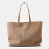 2026 Nova Bolsa Tote de Ombro Casual para Trabalho de Couro de Fibra de Vaca Retro de Grande Capacidade Outono e Inverno para Mulheres