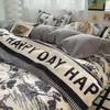Juego de ropa de cama retro floral de rosas estilo Ins de cuatro piezas, incluye funda de edredón y sábana, adecuado para dormitorios de estudiantes, tamaño individual de 1.5 metros, juego de tres piezas