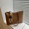 Bolso de Hombro Retro de Moda Versátil para el Trabajo Bolso Tote Sencillo de Moda Bolso Escolar para Estudiantes Universitarios Bolso Avanzado para Mujer