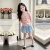 Conjunto de Dos Piezas Falda Corta Casual de Verano Dulce Linda Brote con Letras, Mangas Cortas, Delgada, para Niñas
