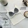 Camisole com sutiã anti-exposição para mulheres com bojos embutidos, adequada para usar como camada interna, colete quente para outono e inverno