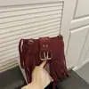 Estilo Bohemio Étnico Bolso con Borlas Retro Nicho Ins Hebilla de Cinturón de Gamuza Decorativa Bolso Pequeño Cuadrado Cruzado