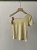 Camiseta Omalai Spicy Girl de Hombros Descubiertos con Cuello Diagonal de Manga Corta 2026 Nuevo Estilo Primavera y Verano Color Sólido Ajuste Delgado Top 6192