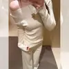 Preciosa Camiseta de Punto con Base Adornada con Pedrería Roja para Mujer, Perfecta para Otoño e Invierno, con un Diseño de Alta Gama, Único y Hermoso, Ideal para el Año de Tu Año de Nacimiento