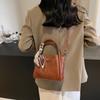 Bolso de Mano con Bufanda de Seda para Mujer 2026 Nuevo Estilo Bolso Cubo con Acabado de Alta Gama, Bolso Cruzado para Mujer, Bolso de Hombro Texturizado para el Trabajo, Transfronterizo