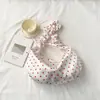Nova Coleção Primavera 2026 Estilo Coreano Nicho Bolinhas Bolsa Dumpling Grande Capacidade Feminina de Ombro Único Moda Casual Bolsa Transversal