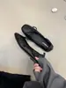 Chuyuji sapatos baixos de balé estilo francês com laço suave outono novo sola macia rasa rolo de ovo vermelho
