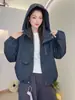 2675 Chaqueta Corta con Capucha para Mujer 2026 Otoño Petite Estilo Coreano Holgada Casual Versátil Chaqueta Top de Principios de Otoño