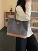 Bolsa de mano transfronteriza de gran capacidad con diseño simple, nueva moda de verano 2026, bolso de hombro versátil de alta calidad