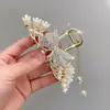 Pinza para el Cabello de Metal para Mujer, Pinza Tiburón de Lujo de Alta Gama, Pasador para Peinados Recogidos, Accesorio para el Cabello con Perlas para la Parte Trasera de la Cabeza