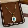 Collar de Plata con Colgante de Turquesa de Concha para Mujer, Estilo de Nicho de Alta Gama, Sencillo y Elegante, Adecuado para el Viaje Diario, Cadena de Clavícula en Capas