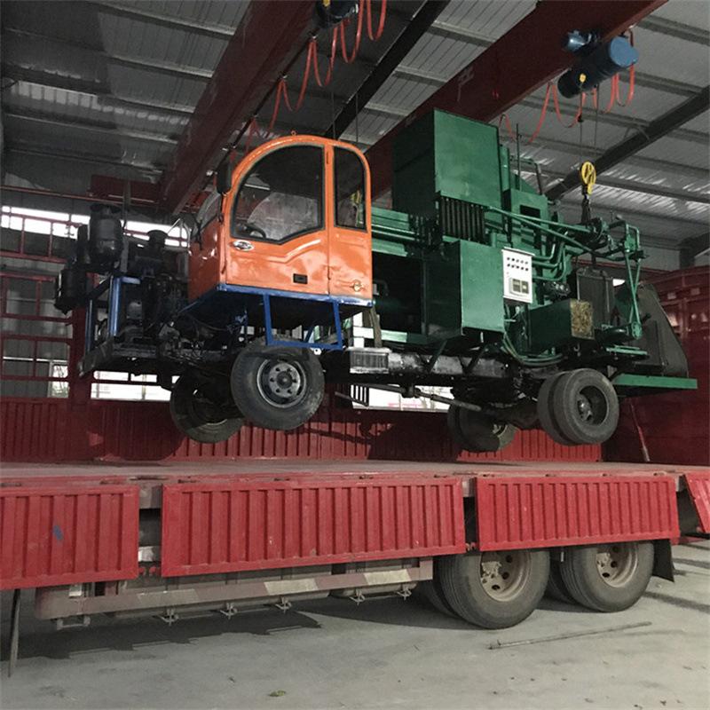 自走式铡草粉碎压块机 (93).jpg