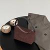 Bolso bandolera de piel de vacuno de ante de alta gama, nuevo bolso de mano retro combinable, bolso bandolera para mujer, 2024