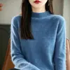 Novo top de malha grossa 100% lã com gola alta embutida e bordas dobradas, simples e versátil, cor sólida, top base de corte solto para mulheres