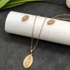 Conjunto de pendientes y collar Xuping estilo vintage de nicho europeo y americano transfronterizo, conjunto de joyería elegante de aleación de cobre, venta al por mayor y hecho a medida