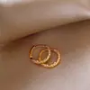 Brincos Argola de Zircônia Dourada para Mulheres, Temperamento de Luxo Leve, Brincos Argola Pequenos Exquisitos, Presilhas de Orelha, Novo Estilo 2026, Brincos com Toque de Alto Padrão
