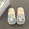 Zuecos de peluche de dibujos animados de colores macaron para mujer, nuevo modelo de invierno 2026, suela gruesa, antideslizantes, cómodas pantuflas peludas para el hogar