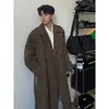 Abrigo cruzado hasta la rodilla con solapa de muesca, estilo simple y retro, gabardina de longitud media para hombre, nuevo estilo casual coreano de otoño
