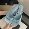 Sandalias de tacón alto estilo francés Chuyuji 2026 nuevo verano versión coreana sandalias de tacón grueso con lazo