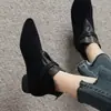 Botines retro estilo francés para mujer, nueva colección otoño/invierno 2026, con punta fina, tacón grueso, forro de felpa y un diseño que combina diferentes materiales para un efecto adelgazante, pareciendo una bota de algodón crudo