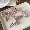 Nuevo Estilo de Principios de Primavera Fresco y Sencillo Pinza para el Cabello con Lazo para Niñas, Versátil para el Uso Diario, Flequillo Lateral y Cabello Suelto Pinza BB Pinza para el Cabello
