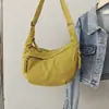 Bolso tipo dumpling para mujer, bolso cruzado, bolsa de lona de gran capacidad, nuevo estilo 2026, bolso de hombro simple y versátil, bolso para estudiante y para ir al trabajo