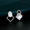 Pendientes de diamantes de imitación de verano geométricos de temperamento de moda de alta gama para mujer, delgados, sin recoger, pendientes rojos de red de aire de súper hada
