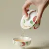 Gaiwan de Tres Talentos Rosa Melocotón Lichi Pintado a Mano Bajo Esmalte Tazón de Té de Cerámica de Alto Valor Gaiwan Creativo Hecho a Mano