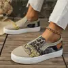 Sapatos Casuais de Outono com Estampa de Cobra Transfronteiriça Europeus e Americanos Novos de Comércio Exterior com Sola Grossa em Blocos de Cor Tênis para Mulheres Atacado Tamanho Grande