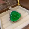 Nova Colar Pingente Buda de Calcedônia Verde Natural de Alta Qualidade Estilo Chinês para Mulheres, Pingente Buda Maitreya Verde Claro Comparável à Jadeíta