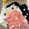 Camiseta de Manga Larga T2026 para Niños con Ojos Entrecerrados, Nuevo Producto de Otoño para Niños y Niñas, Estampado Completo de Estrellas, Camiseta de Manga Larga con Cuello Redondo para Bebé