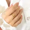 Moderno versátil oco anel de abertura personalizado nicho criativo design titânio aço chapeado 18k real ouro dedo anel joias