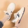 Sapatos femininos de cano baixo de treinamento alemão retrô 2021 Inverno novo estilo coreano forrado de lã grosso quente casual para todos os jogos Esportes sapatos brancos